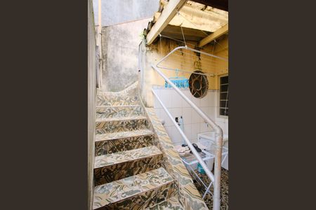 Casa à venda com 154m², 3 quartos e 1 vagaEscada