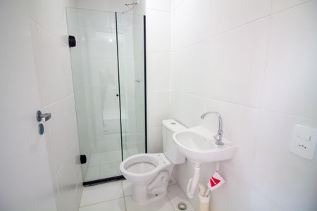 Apartamento para alugar com 34m², 2 quartos e sem vaga Apartamento para alugar com 34m², 2 quartos e sem vagaBanheiro