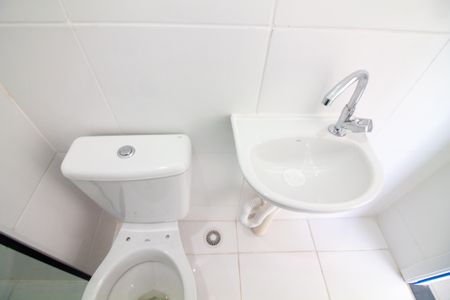 Apartamento para alugar com 34m², 2 quartos e sem vaga Apartamento para alugar com 34m², 2 quartos e sem vagaBanheiro