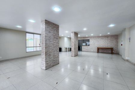 Apartamento à venda com 113m², 2 quartos e 1 vaga Apartamento à venda com 113m², 2 quartos e 1 vagaÁrea Comum