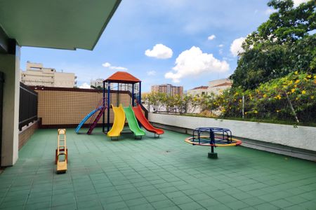 Apartamento à venda com 113m², 2 quartos e 1 vaga Apartamento à venda com 113m², 2 quartos e 1 vagaÁrea Comum