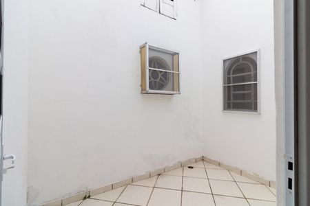 Casa de condomínio para alugar com 250m², 3 quartos e 4 vagasOutros