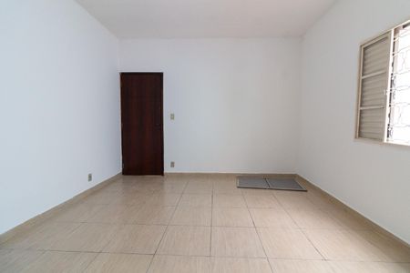 Casa de condomínio para alugar com 250m², 3 quartos e 4 vagasQuarto 3