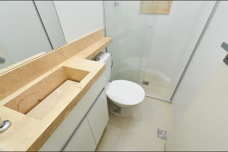 Apartamento à venda com 49m², 2 quartos e 1 vaga Apartamento à venda com 49m², 2 quartos e 1 vagaBanheiro social