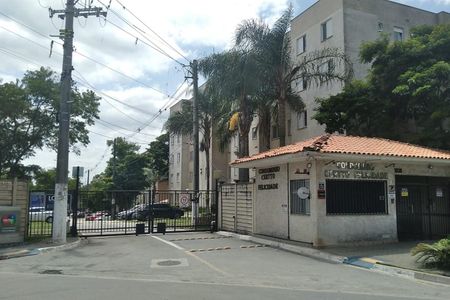 Apartamento para alugar com 42m², 2 quartos e sem vaga Apartamento para alugar com 42m², 2 quartos e sem vagaFachada