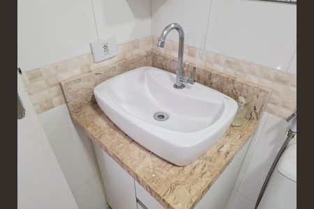 Apartamento para alugar com 52m², 2 quartos e 1 vagaBanheiro