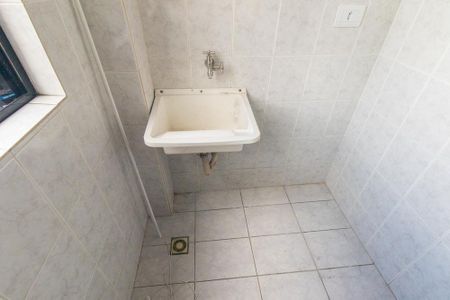 Apartamento para alugar com 67m², 2 quartos e 1 vagaÁrea de Serviço