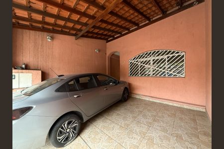 Casa à venda com 184m², 3 quartos e 2 vagasGaragem