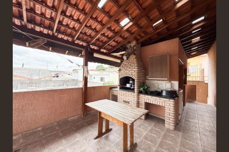 Casa à venda com 184m², 3 quartos e 2 vagasÁrea de Serviço e churrasqueira