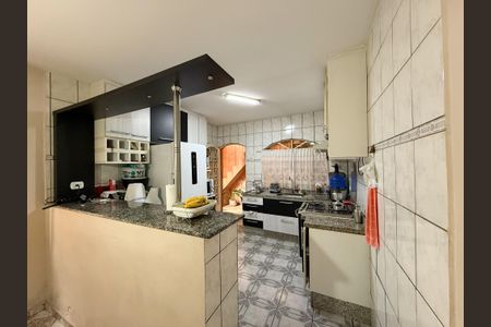 Casa à venda com 184m², 3 quartos e 2 vagascozinha