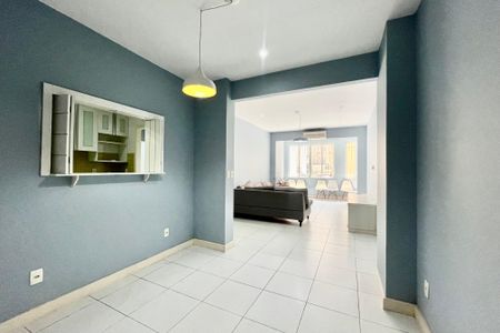 Apartamento à venda com 112m², 3 quartos e sem vagaSala 