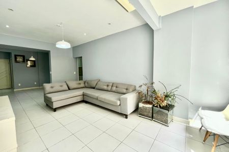 Apartamento à venda com 112m², 3 quartos e sem vagaSala 