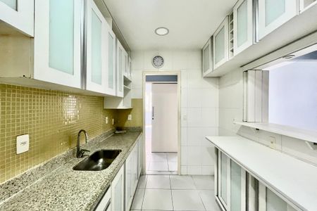 Apartamento à venda com 112m², 3 quartos e sem vagaCozinha