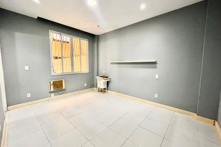 Apartamento à venda com 112m², 3 quartos e sem vagaSuite 
