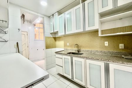 Apartamento à venda com 112m², 3 quartos e sem vagaCozinha 