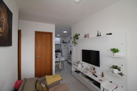 Sala / Cozinha de apartamento à venda com 2 quartos, 38m² em Vila Santa Maria, São Paulo