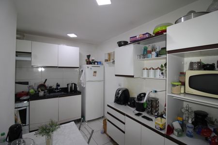 Sala / Cozinha de apartamento à venda com 2 quartos, 38m² em Vila Santa Maria, São Paulo