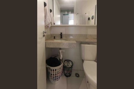 Apartamento à venda com 35m², 2 quartos e sem vagaBanheiro