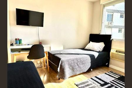 Quarto  de apartamento para alugar com 1 quarto, 70m² em Mont’Serrat, Porto Alegre