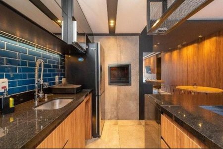 Cozinha  de apartamento para alugar com 2 quartos, 146m² em Glória, Porto Alegre
