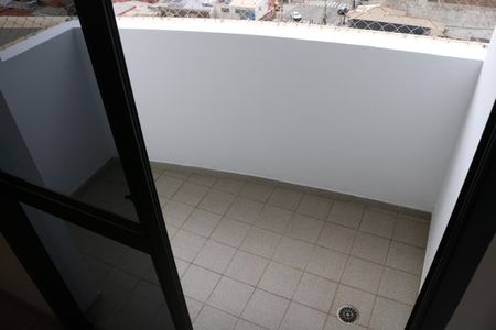 Apartamento para alugar com 58m², 2 quartos e 1 vagaVaranda