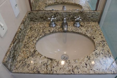 Apartamento para alugar com 58m², 2 quartos e 1 vagaBanheiro 1