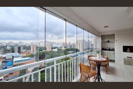 Apartamento à venda com 105m², 3 quartos e 2 vagas Apartamento à venda com 105m², 3 quartos e 2 vagasVaranda