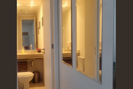 Apartamento à venda com 105m², 3 quartos e 2 vagas Apartamento à venda com 105m², 3 quartos e 2 vagasLavabo