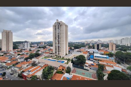 Apartamento à venda com 105m², 3 quartos e 2 vagas Apartamento à venda com 105m², 3 quartos e 2 vagasVaranda