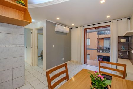 Sala de apartamento à venda com 2 quartos, 42m² em Sarandi, Porto Alegre
