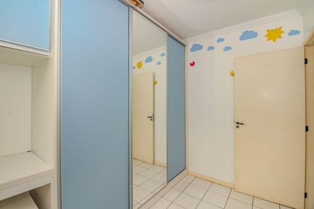 Apartamento à venda com 42m², 2 quartos e 1 vagaQuarto 1