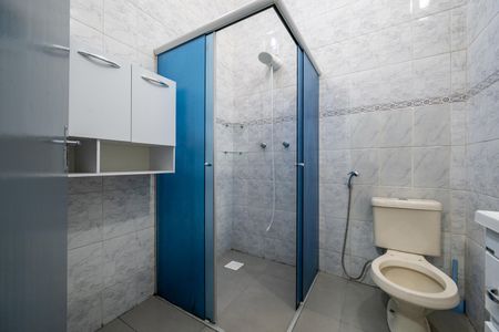 Banheiro de casa para alugar com 2 quartos, 70m² em Jardim Oriental, São Paulo