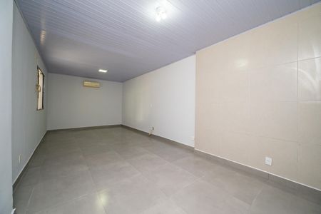 Quarto 1 de casa para alugar com 2 quartos, 70m² em Jardim Oriental, São Paulo