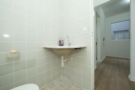 Apartamento para alugar com 55m², 2 quartos e 1 vagaBANHEIRO