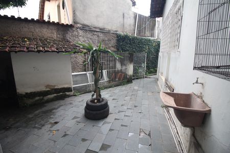 Casa para alugar com 475m², 4 quartos e 4 vagasQuintal