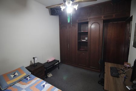 Casa para alugar com 475m², 4 quartos e 4 vagasQuarto 2