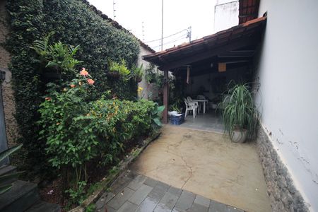 Casa para alugar com 475m², 4 quartos e 4 vagasQuintal