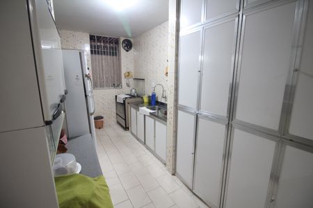 Casa para alugar com 475m², 4 quartos e 4 vagasCozinha