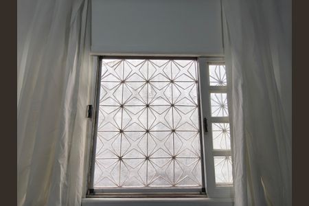 Casa para alugar com 150m², 2 quartos e 1 vagaJanela - Quarto 1