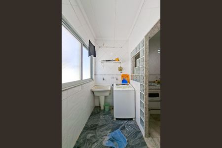 Apartamento para alugar com 70m², 2 quartos e 1 vagaÁrea de Serviço