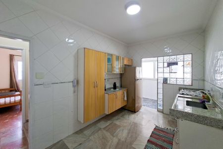 Apartamento para alugar com 70m², 2 quartos e 1 vagaCozinha 