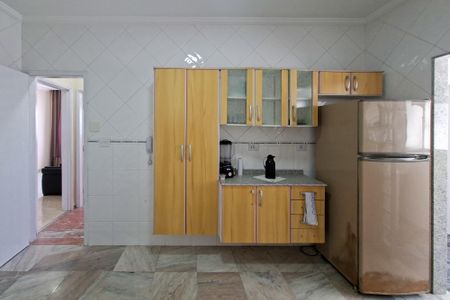 Apartamento para alugar com 70m², 2 quartos e 1 vagaCozinha 