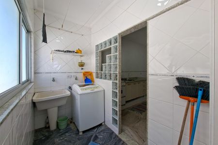 Apartamento para alugar com 70m², 2 quartos e 1 vagaÁrea de Serviço