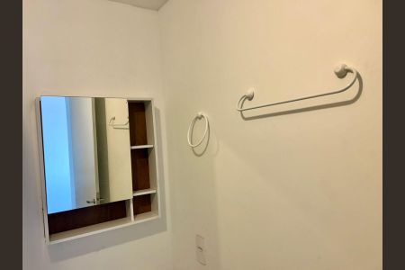 Apartamento para alugar com 35m², 2 quartos e sem vagaBanheiro