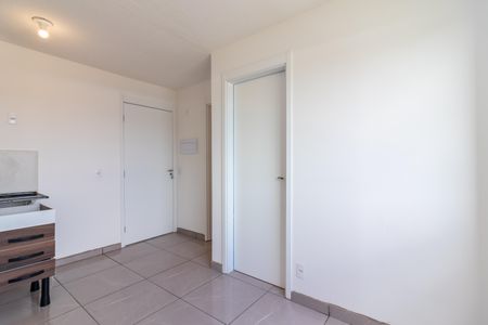 Sala de apartamento para alugar com 2 quartos, 32m² em Parque Pan Americano, São Paulo