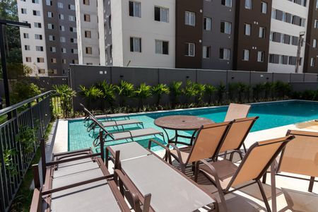 Apartamento para alugar com 35m², 2 quartos e sem vagaÁrea comum - Piscina