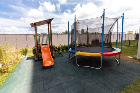 Apartamento para alugar com 35m², 2 quartos e sem vagaÁrea comum - Playground