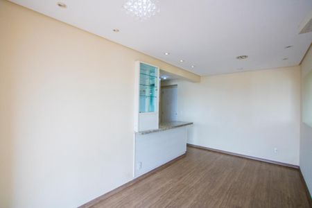 Sala de apartamento à venda com 3 quartos, 59m² em Vila América, Santo André