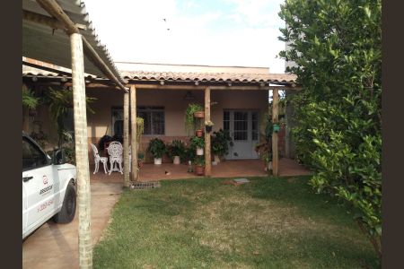 Casa à venda com 380m², 3 quartos e 5 vagasÁrea externa