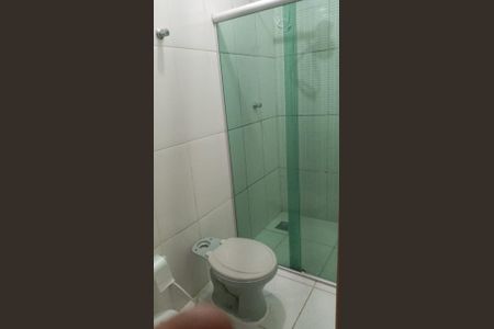 Banheiro de casa à venda com 3 quartos, 380m² em Gr Ouro Branco, Contagem